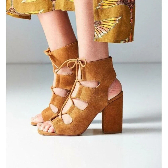 Urban Outfitters Women Brown Strappy Heels 9 Suede Lace Up Block Peep Toe Summer - Picture 1 of 16